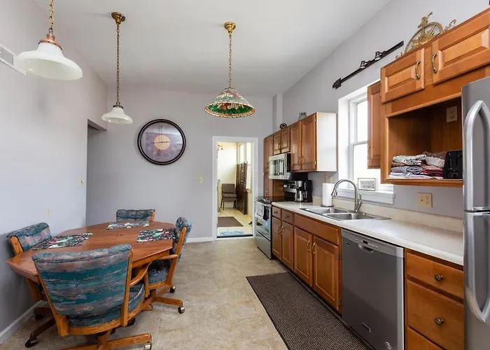 Riverview Loft! Downtown Элтон